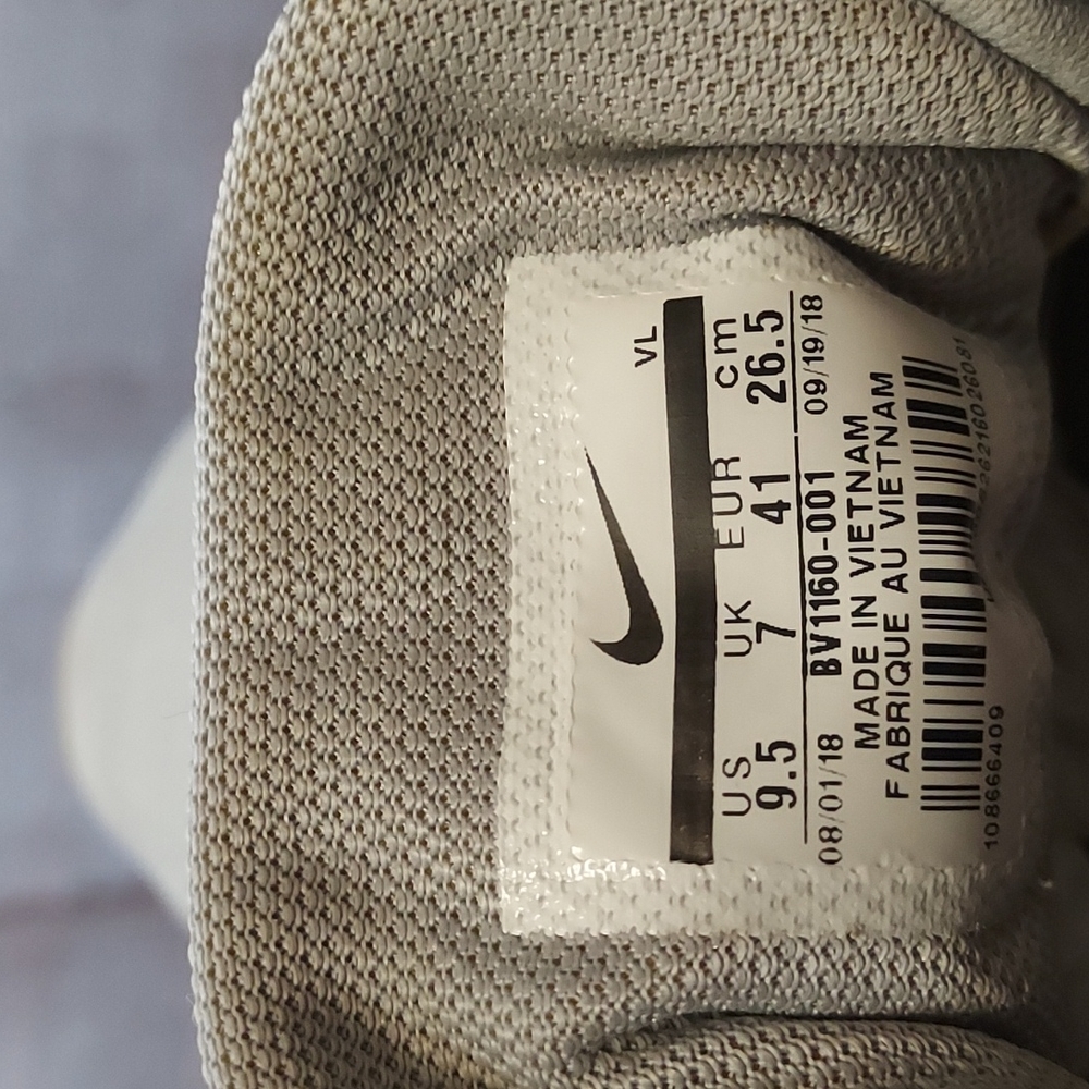 Nike Run Swift womens sneakers - Picture 6 of 6